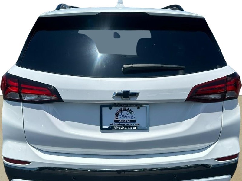 Chevrolet Equinox Vehicle Full-screen Gallery Image 04