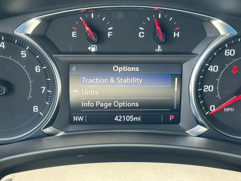Chevrolet Equinox Vehicle Full-screen Gallery Image 21