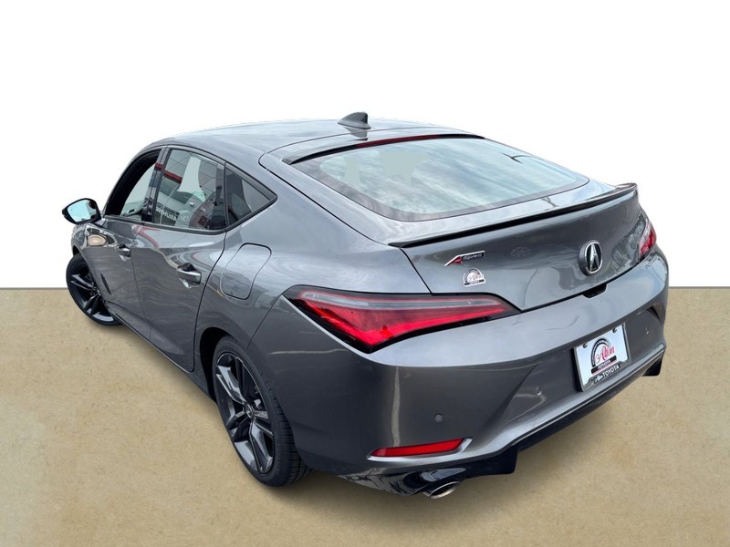 Acura Integra Vehicle Full-screen Gallery Image 05