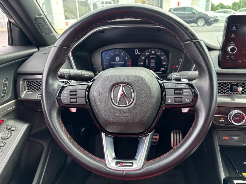 Acura Integra Vehicle Full-screen Gallery Image 12