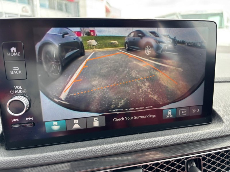 Acura Integra Vehicle Full-screen Gallery Image 19