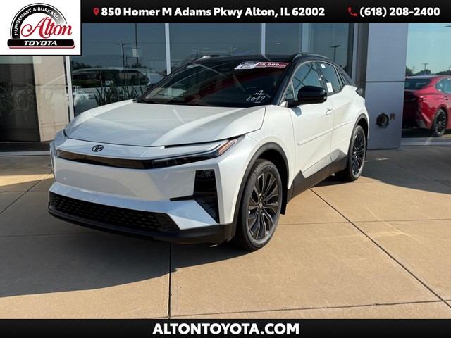 Alton IL 2026 Toyota C-HR more details - toyota c-hr