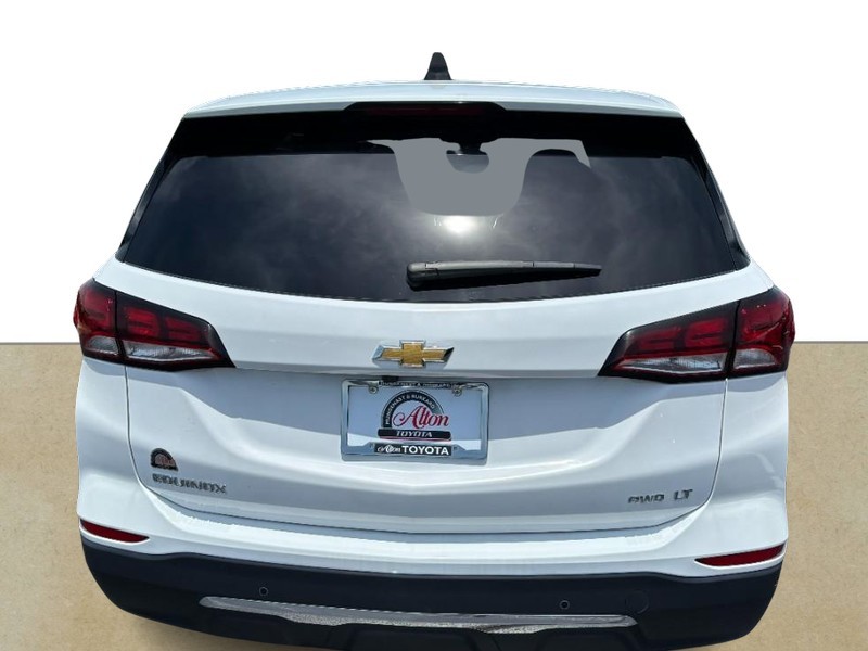 Chevrolet Equinox Vehicle Full-screen Gallery Image 04