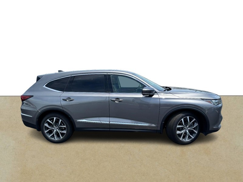 Acura MDX Vehicle Full-screen Gallery Image 02
