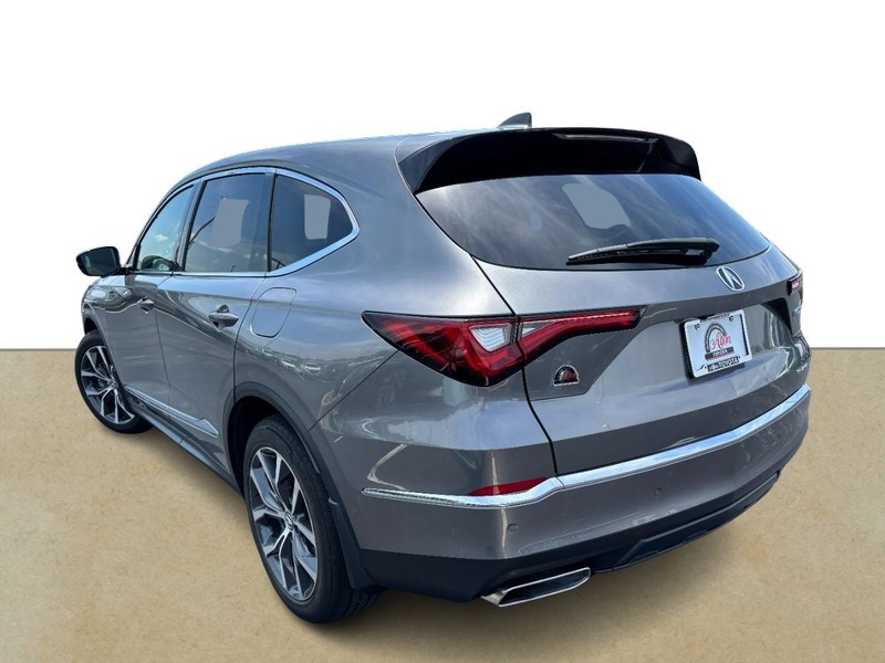 Acura MDX Vehicle Full-screen Gallery Image 05