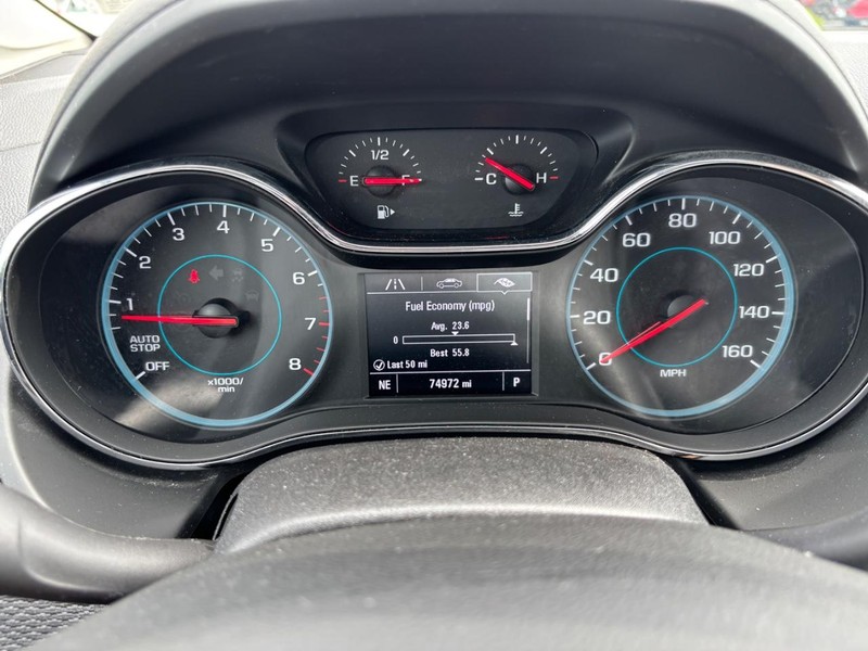 Chevrolet Cruze Vehicle Full-screen Gallery Image 17