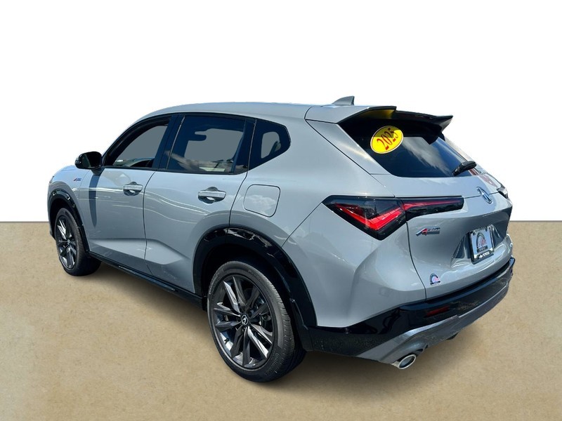Acura ADX Vehicle Full-screen Gallery Image 07