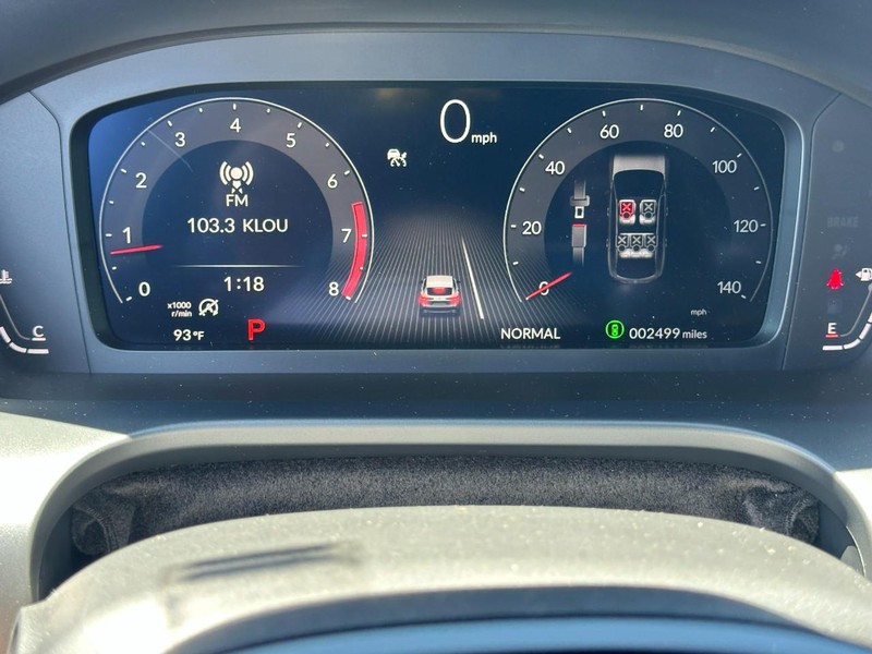 Acura ADX Vehicle Full-screen Gallery Image 20
