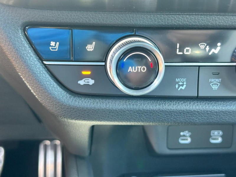 Acura ADX Vehicle Full-screen Gallery Image 21