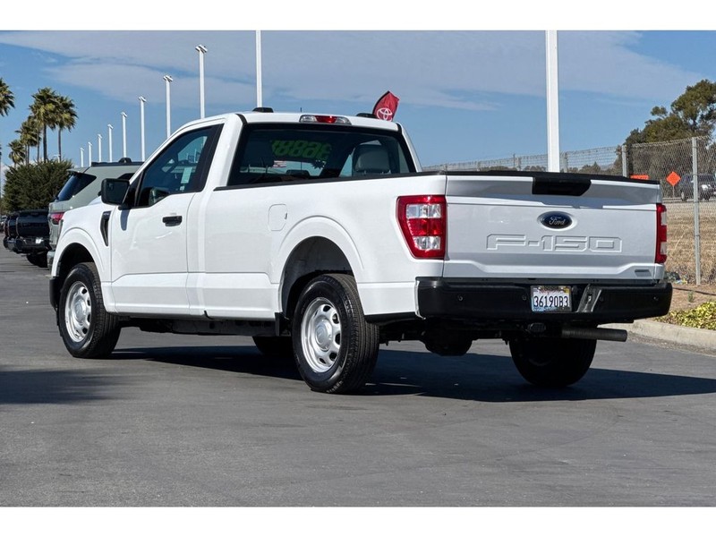 Ford F-150 Vehicle Full-screen Gallery Image 06