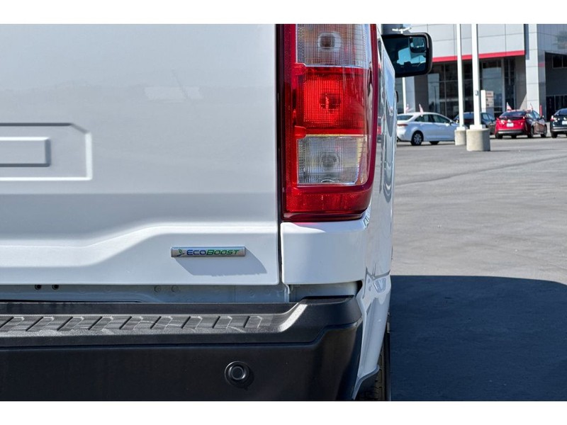 Ford F-150 Vehicle Full-screen Gallery Image 29