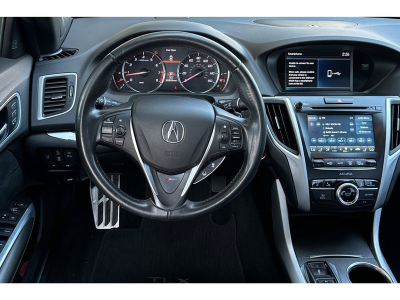 Acura TLX Vehicle Full-screen Gallery Image 16