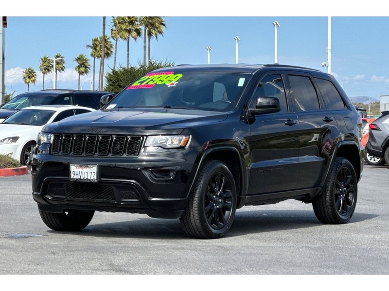 Jeep Grand Cherokee Vehicle Full-screen Gallery Image 08