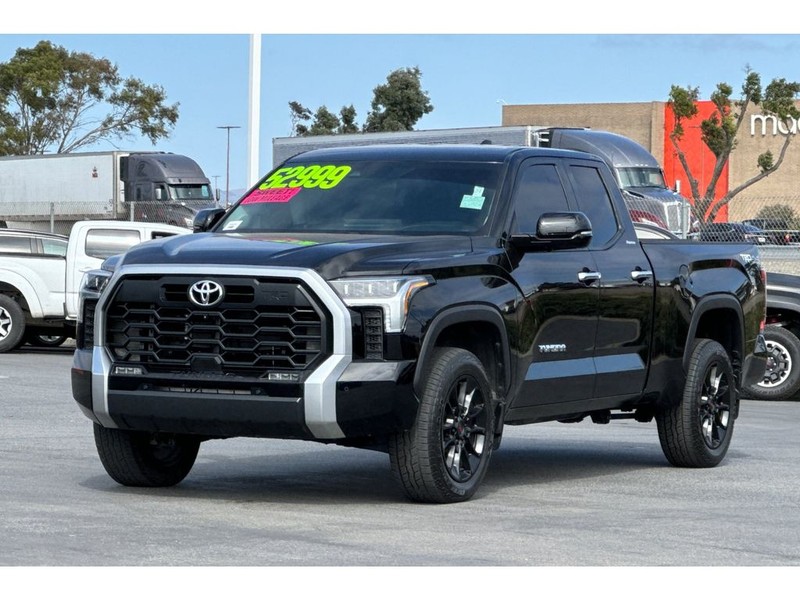 Toyota Tundra Vehicle Full-screen Gallery Image 08