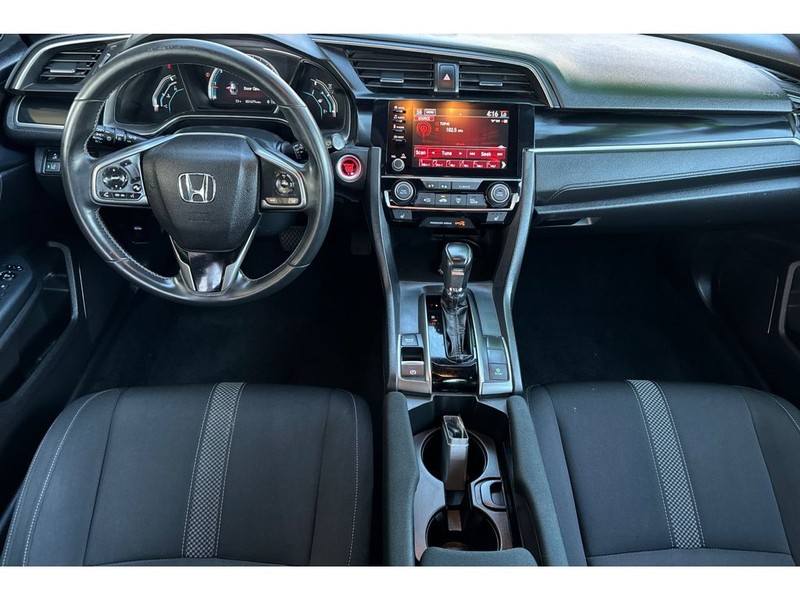Honda Civic Vehicle Full-screen Gallery Image 14