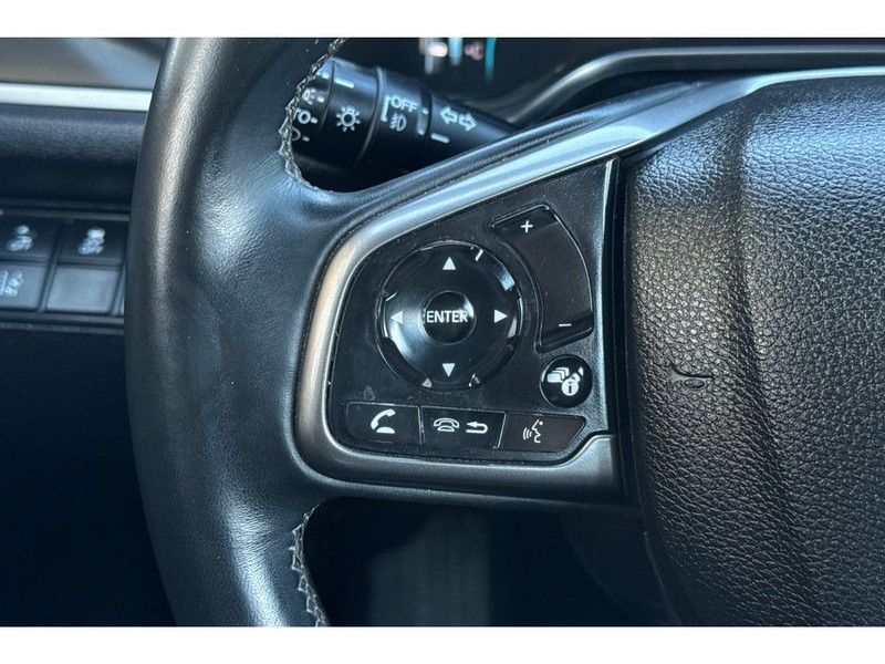 Honda Civic Vehicle Full-screen Gallery Image 24