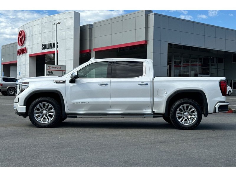 GMC Sierra Vehicle Full-screen Gallery Image 07