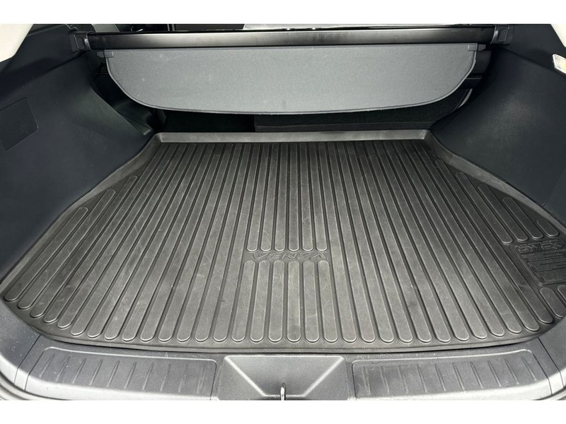 Toyota Venza Vehicle Full-screen Gallery Image 15