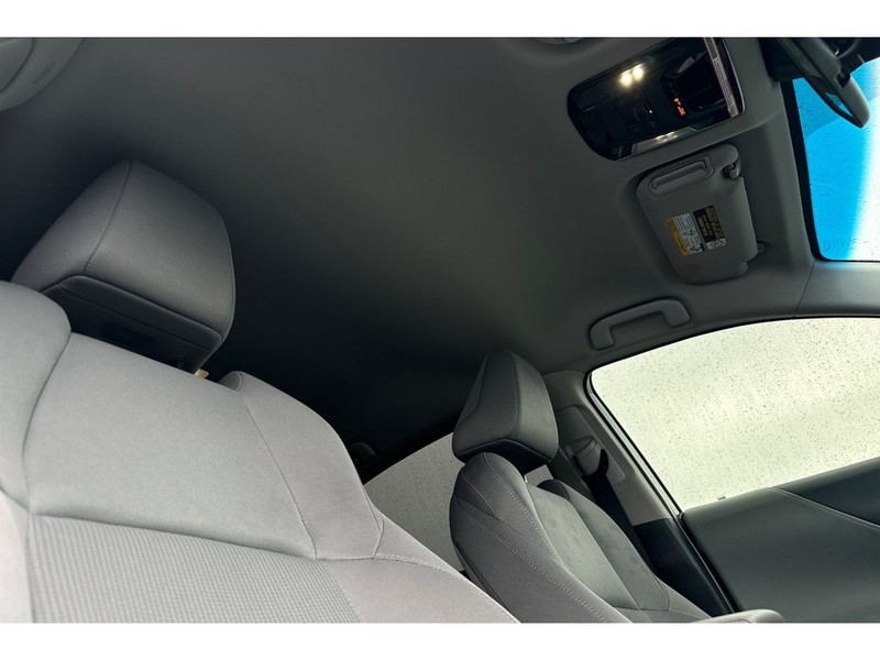 Toyota Venza Vehicle Full-screen Gallery Image 17