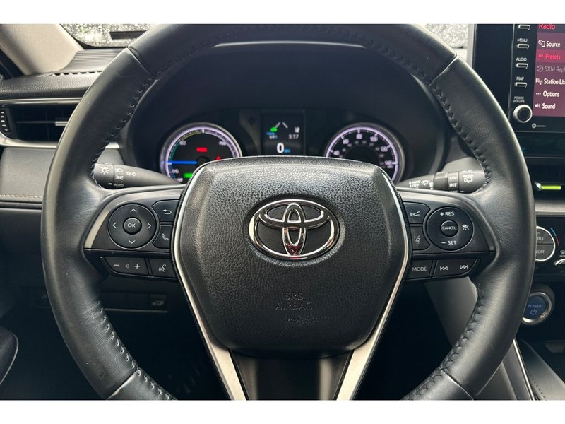 Toyota Venza Vehicle Full-screen Gallery Image 23
