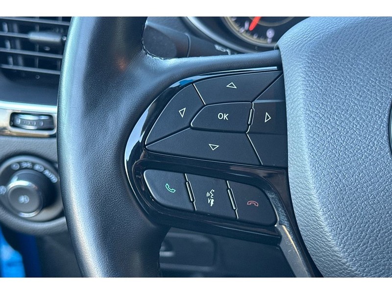 Jeep Cherokee Vehicle Full-screen Gallery Image 27