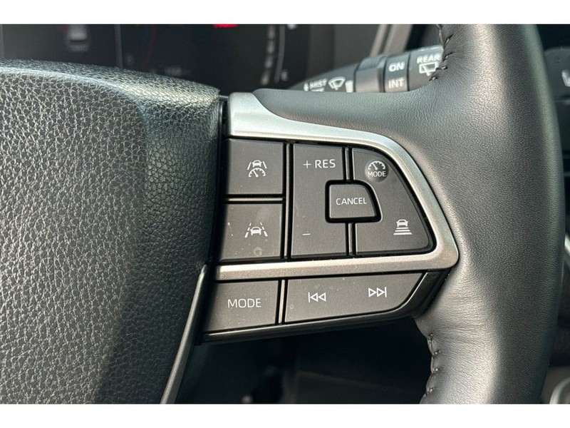 Toyota Grand Highlander Vehicle Full-screen Gallery Image 27