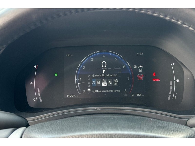 Toyota Grand Highlander Vehicle Full-screen Gallery Image 28