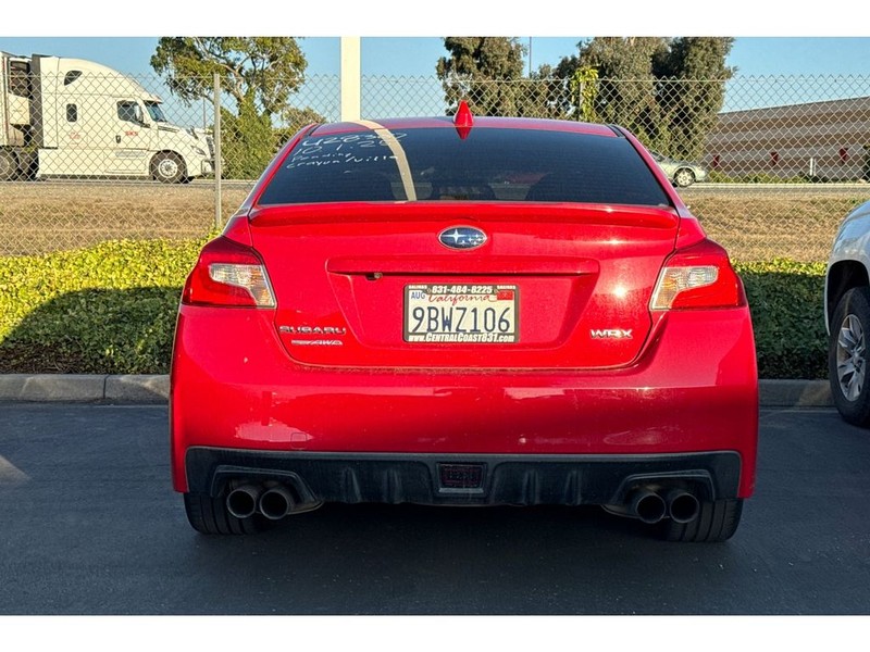 Subaru WRX Vehicle Full-screen Gallery Image 04