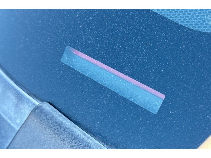 Subaru WRX Vehicle Full-screen Gallery Image 08