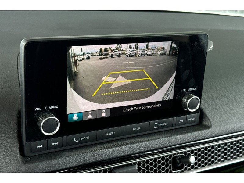 Honda Civic Vehicle Full-screen Gallery Image 19