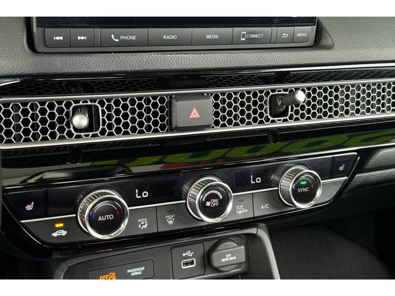 Honda Civic Vehicle Full-screen Gallery Image 20