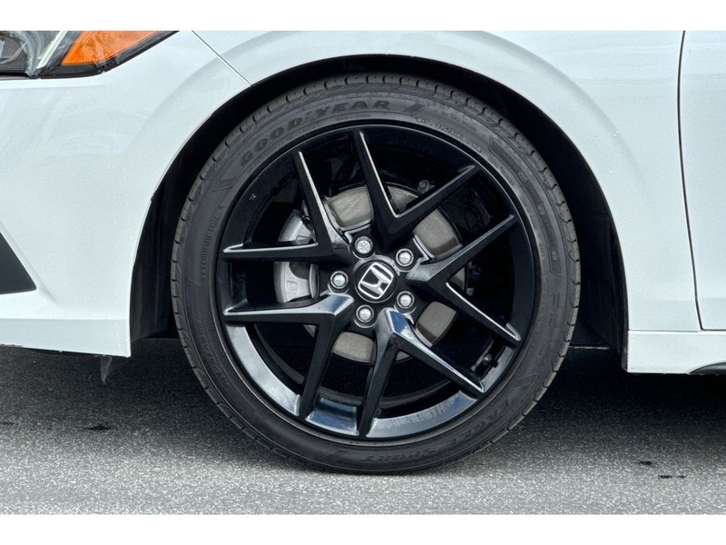 Honda Civic Vehicle Full-screen Gallery Image 28