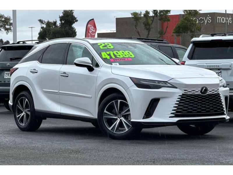 Lexus RX 350 Vehicle Full-screen Gallery Image 02