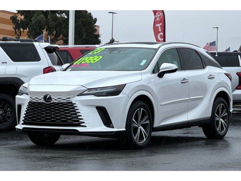 Lexus RX 350 Vehicle Full-screen Gallery Image 08