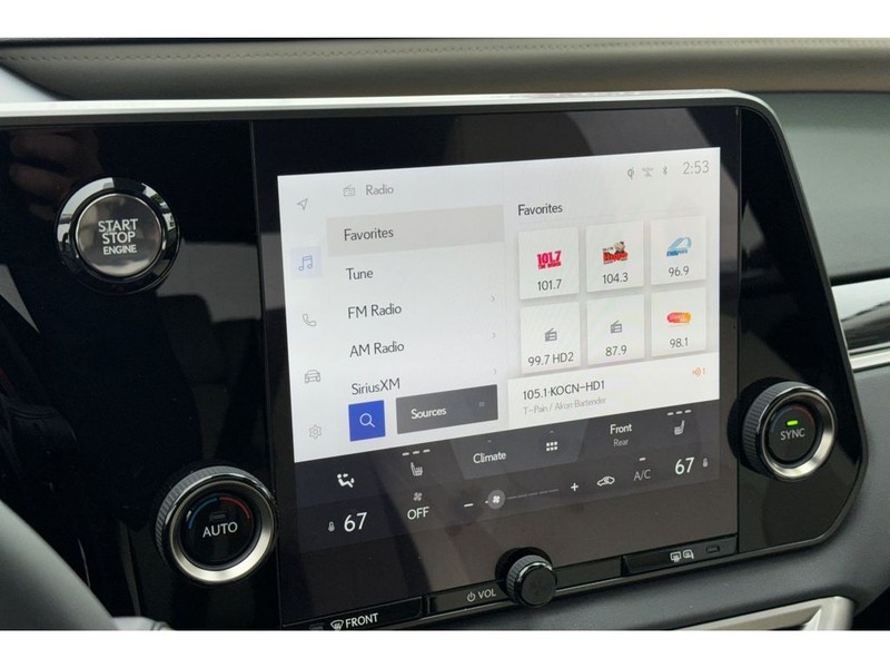 Lexus RX 350 Vehicle Full-screen Gallery Image 20