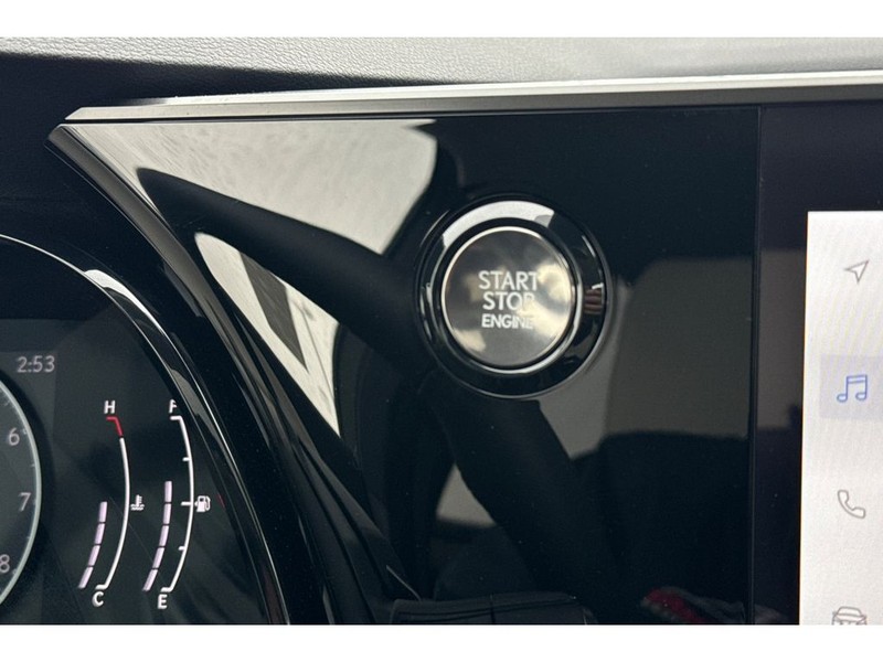 Lexus RX 350 Vehicle Full-screen Gallery Image 23