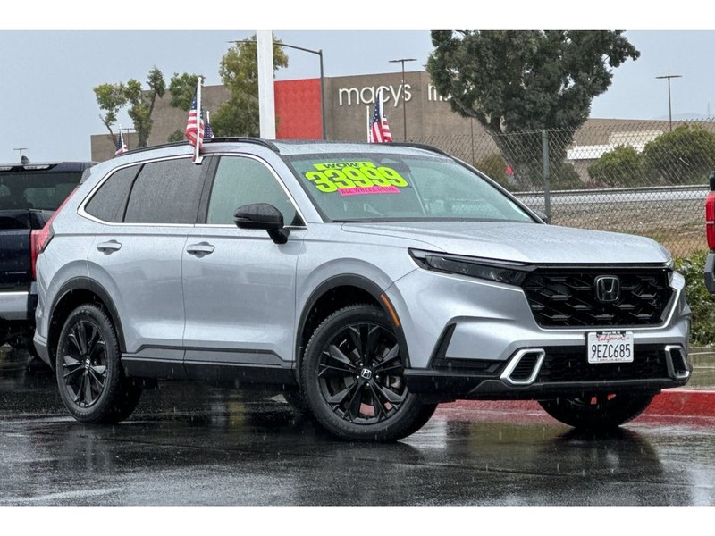 Honda CR-V Hybrid Vehicle Full-screen Gallery Image 02