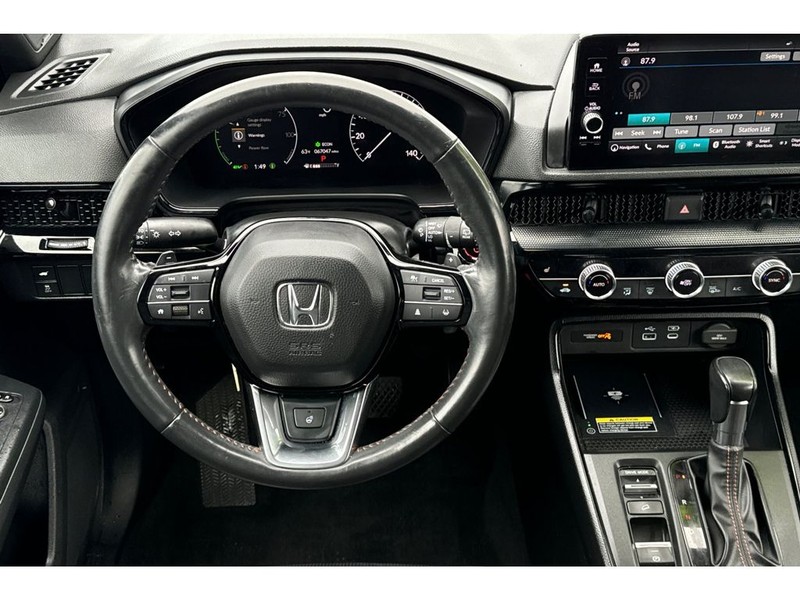 Honda CR-V Hybrid Vehicle Full-screen Gallery Image 14