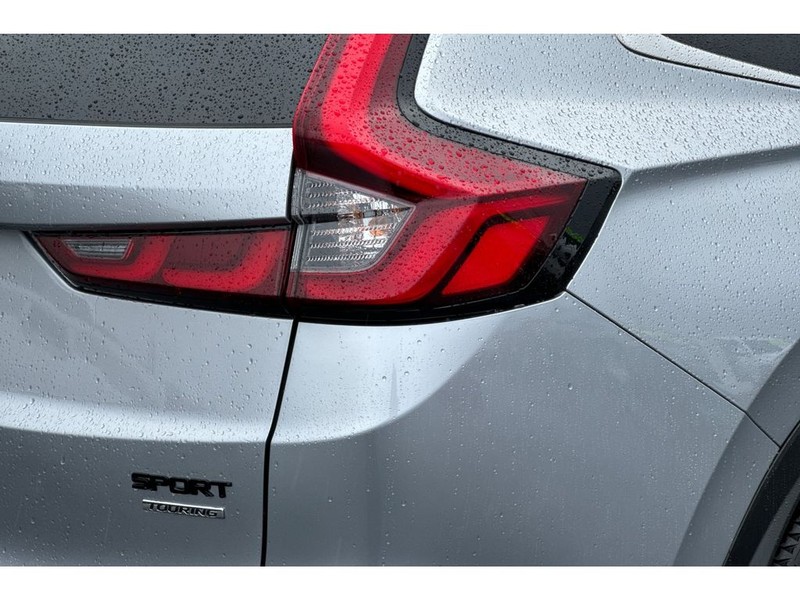 Honda CR-V Hybrid Vehicle Full-screen Gallery Image 30