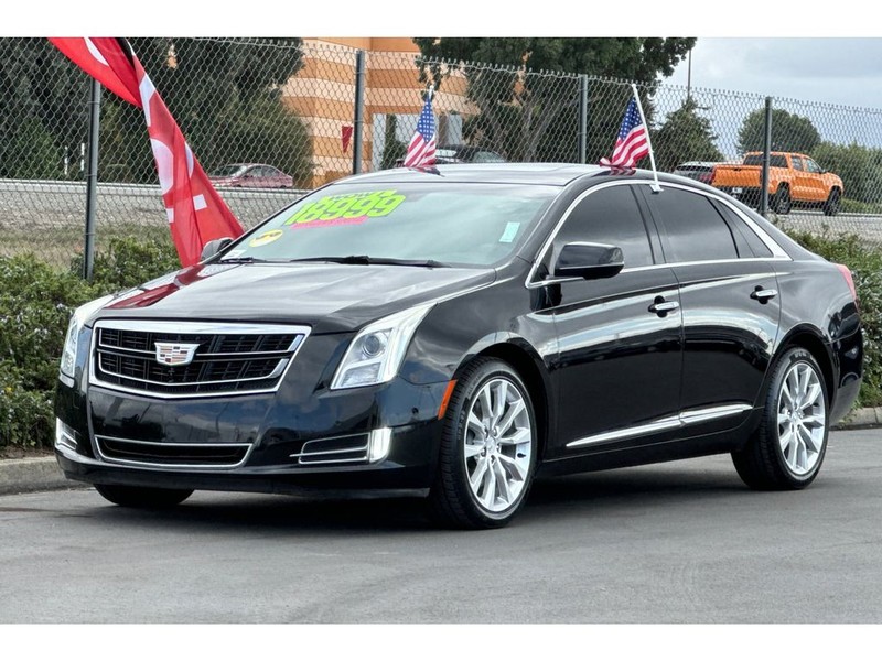 Cadillac XTS Vehicle Full-screen Gallery Image 08