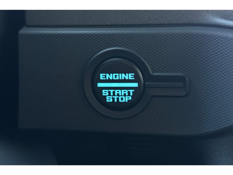 Ford Bronco Vehicle Full-screen Gallery Image 23