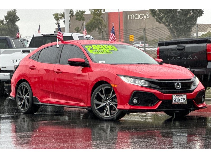 Honda Civic Vehicle Full-screen Gallery Image 02