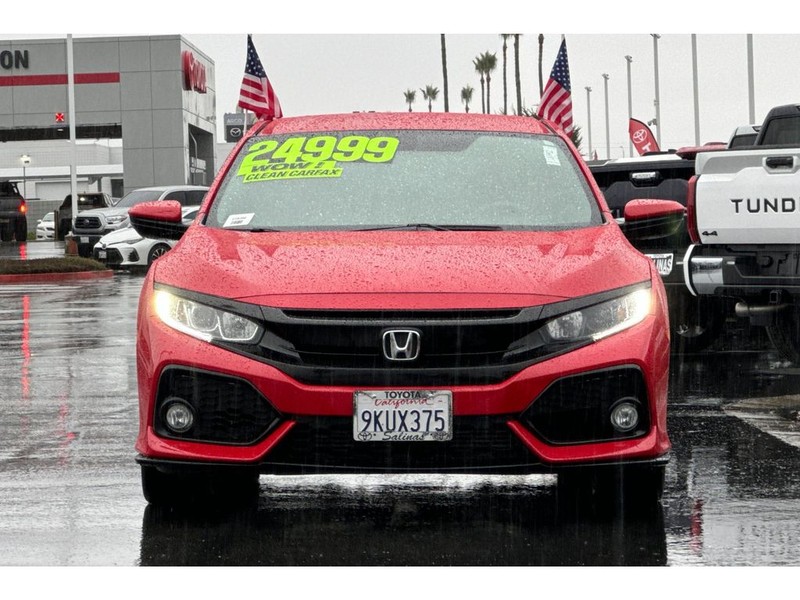 Honda Civic Vehicle Full-screen Gallery Image 09