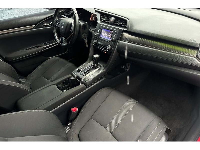 Honda Civic Vehicle Full-screen Gallery Image 14