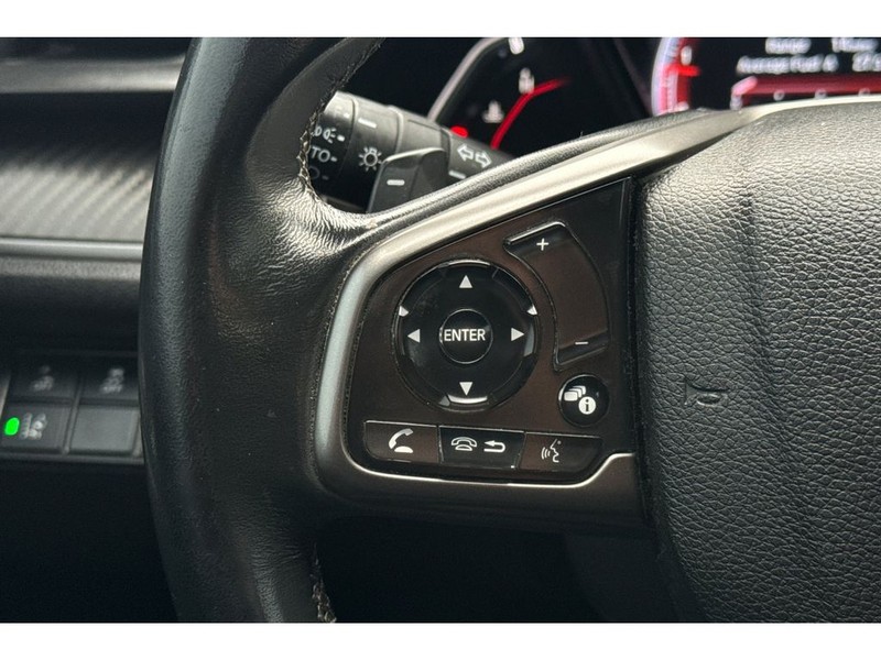 Honda Civic Vehicle Full-screen Gallery Image 23