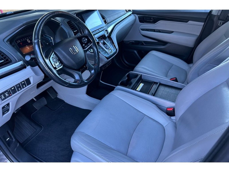 Honda Odyssey Vehicle Full-screen Gallery Image 10