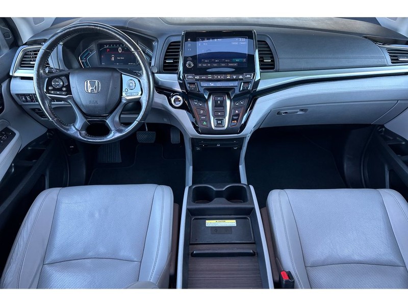 Honda Odyssey Vehicle Full-screen Gallery Image 14