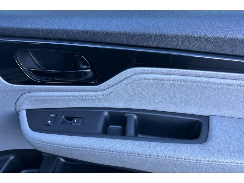 Honda Odyssey Vehicle Full-screen Gallery Image 19