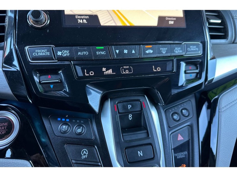 Honda Odyssey Vehicle Full-screen Gallery Image 23