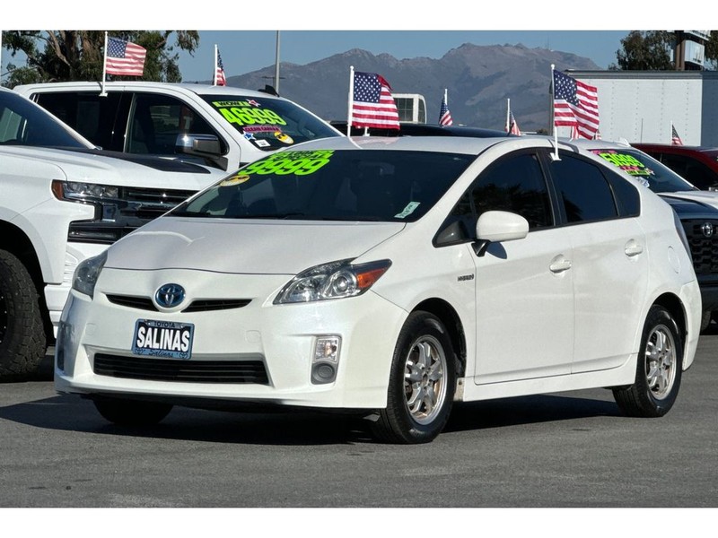Toyota Prius Vehicle Full-screen Gallery Image 08